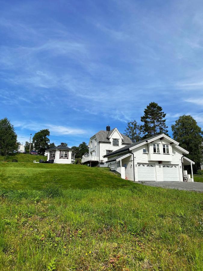 Visit Leif At Senja Gibostad Exterior foto