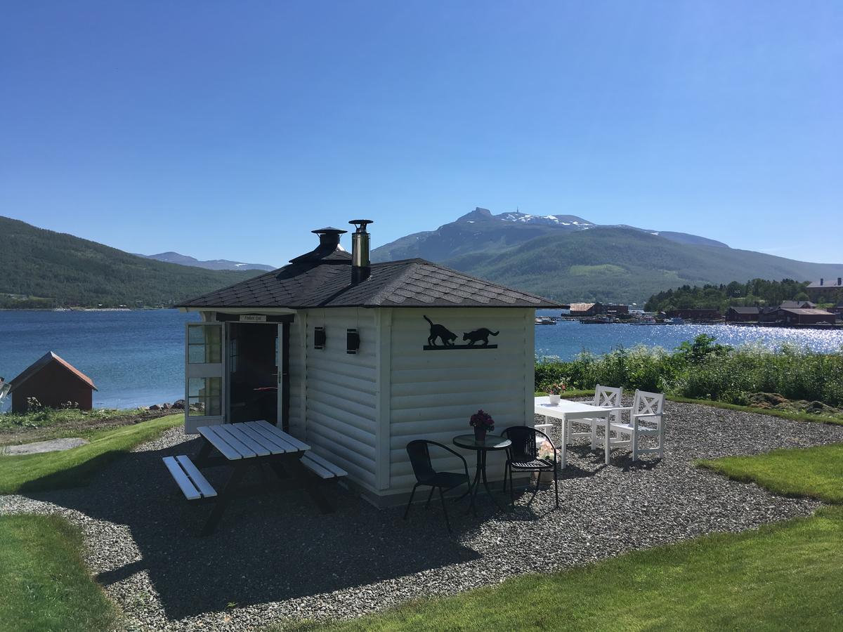 Visit Leif At Senja Gibostad Exterior foto